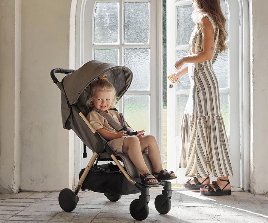 Buggy Elodie Details Mondo